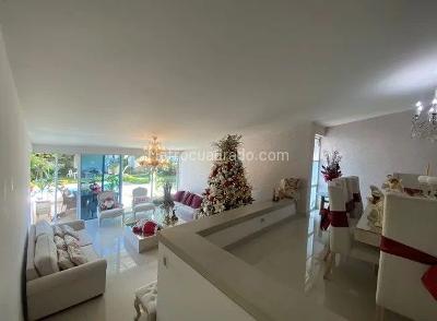 Casa de 5 alcobas en venta en Ciudad Jardin, Cali, 1900 m² · foto 18 de 20