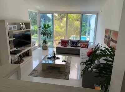 Casa de 5 alcobas en venta en Ciudad Jardin, Cali, 1900 m² · foto 19 de 20