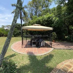 Casa de 4 alcobas en venta en Pance, Cali · foto 17 de 19
