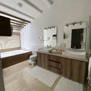 Casa de 4 alcobas en venta en Pance, Cali · foto 9 de 19