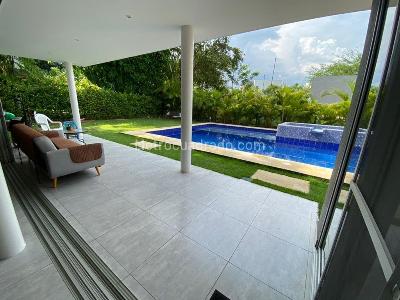 Casa de 4 alcobas en venta en Pance, Cali, 468 m² · foto 2 de 19