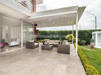 Casa de 4 alcobas en venta en Pance, Cali, 1270 m² · foto 10 de 19