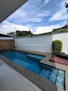 Casa de 5 alcobas en venta en Cañas Gordas, Cali, 587 m² · foto 3 de 20