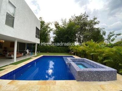 Casa de 4 alcobas en venta en Pance, Cali, 468 m² · foto 3 de 19
