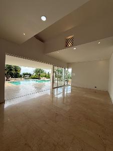 Casa de 4 alcobas en venta en Altos De Ciudad Jardin, Cali · foto 13 de 20
