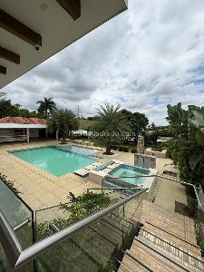 Casa de 4 alcobas en venta en Altos De Ciudad Jardin, Cali · foto 1 de 20