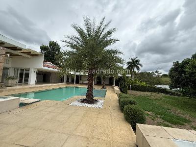Casa de 4 alcobas en venta en Altos De Ciudad Jardin, Cali · foto 5 de 20