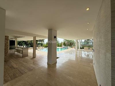 Casa de 4 alcobas en venta en Altos De Ciudad Jardin, Cali · foto 9 de 20