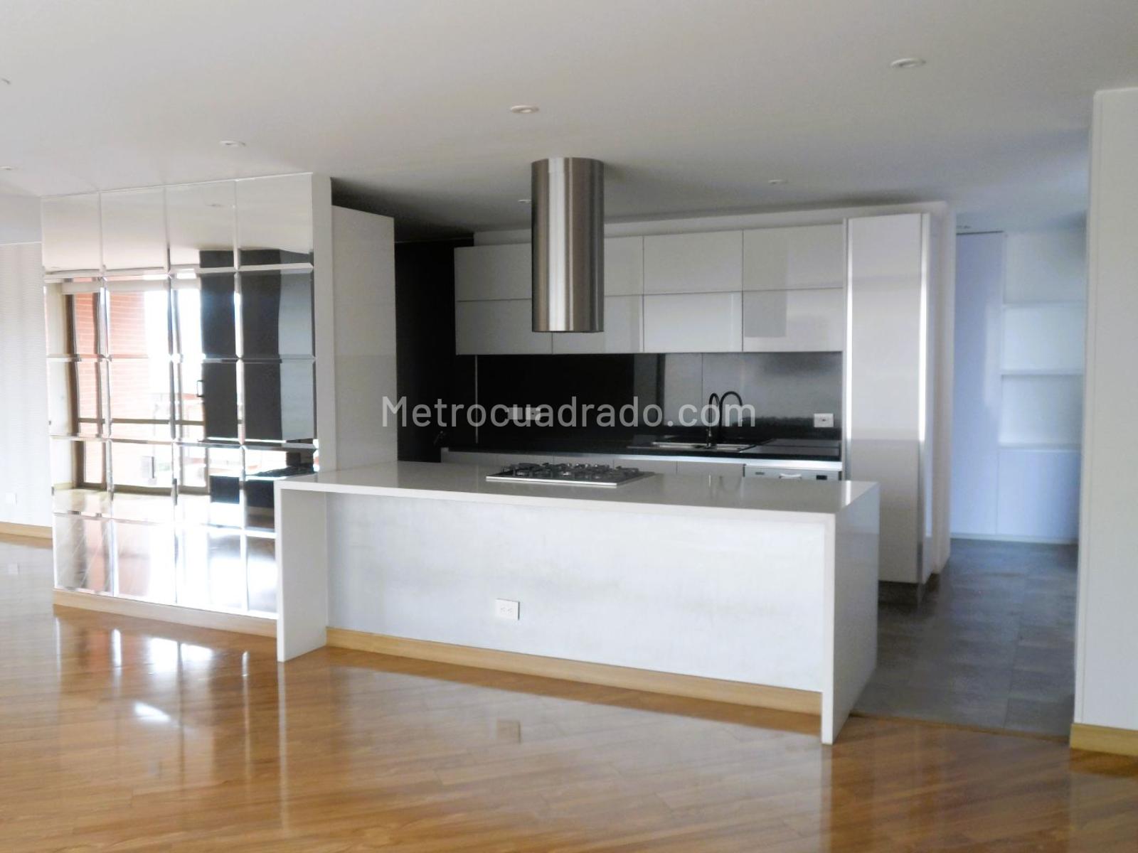 Apartamento en Arriendo  COLINAS DE SUBA