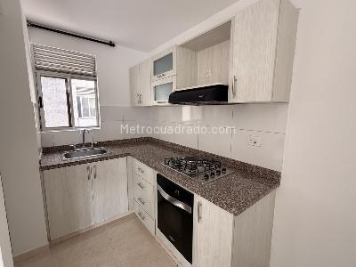 Apartamento en venta en Prados Del Norte, Cali · foto 4 de 20