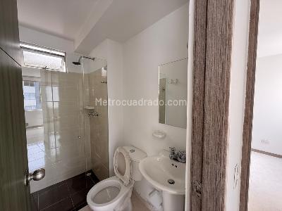Apartamento en venta en Prados Del Norte, Cali · foto 7 de 20