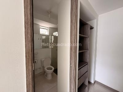 Apartamento en venta en Prados Del Norte, Cali · foto 13 de 20