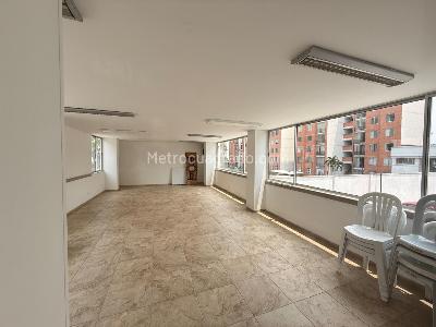 Apartamento en venta en Prados Del Norte, Cali · foto 18 de 20