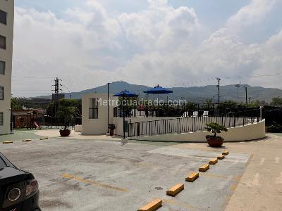 Apartamento en venta en Prados Del Norte, Cali · foto 19 de 20