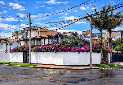 Casa en Venta, NUEVA AUTOPISTA, Bogotá D.C.