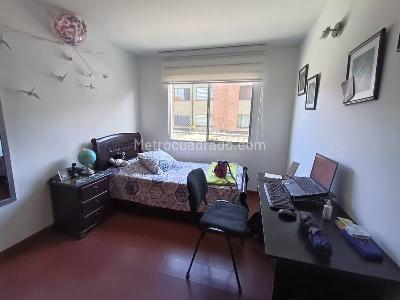 Apartamento en venta en Cedro Bolivar, Bogotá · foto 13 de 19