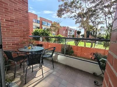 Apartamento en venta en Cedro Bolivar, Bogotá · foto 2 de 19