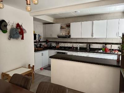 Casa de 3 alcobas en venta en Cedritos, Bogotá, 150 m² · foto 7 de 20