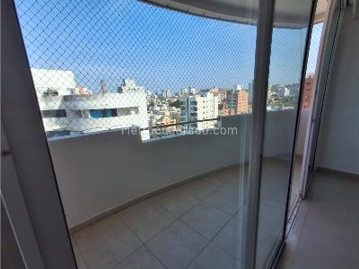 Apartamento de 4 alcobas en venta en Altos De Riomar, Barranquilla, 214 m² · foto 8 de 20
