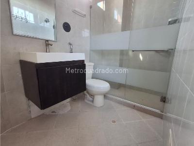 Apartamento de 4 alcobas en venta en Altos De Riomar, Barranquilla, 214 m² · foto 19 de 20