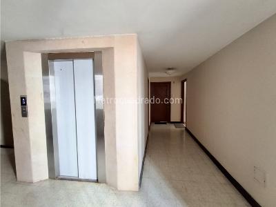 Apartamento de 3 alcobas en venta en Alto Prado, Barranquilla, 179 m² · foto 2 de 20