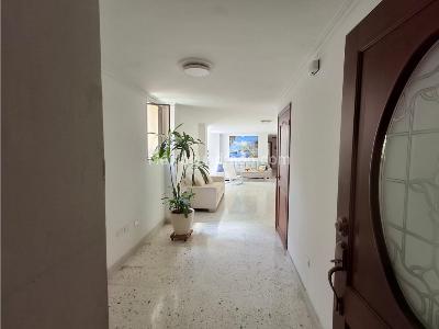 Apartamento de 3 alcobas en venta en Alto Prado, Barranquilla, 179 m² · foto 3 de 20