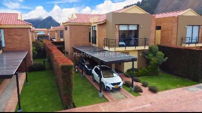 Casa de 4 alcobas en venta en El Cigarral, Cajicá, 160 m² · foto 2 de 17