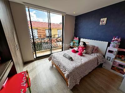Casa de 4 alcobas en venta en El Cigarral, Cajicá, 160 m² · foto 12 de 17