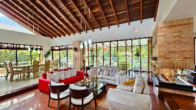Casa de 5 alcobas en venta en Cerca De Piedra, Chía, 450 m² · foto 12 de 20