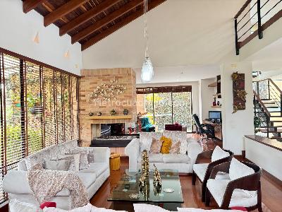 Casa de 5 alcobas en venta en Cerca De Piedra, Chía, 450 m² · foto 13 de 20