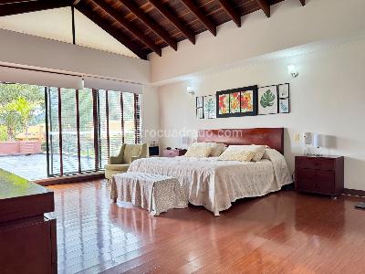 Casa de 5 alcobas en venta en Cerca De Piedra, Chía, 450 m² · foto 8 de 20