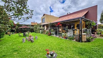 Casa de 5 alcobas en venta en Cerca De Piedra, Chía, 450 m² · foto 2 de 20