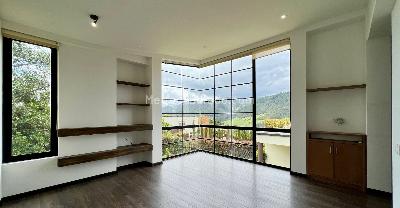 Casa de 4 alcobas en venta en La Calera, 389 m² · foto 12 de 20