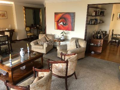 Apartamento en venta en Los Rosales, Bogotá · foto 8 de 16