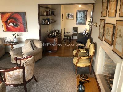 Apartamento en venta en Los Rosales, Bogotá · foto 9 de 16