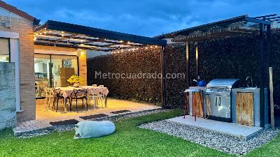 Casa de 4 alcobas en venta en Chunugua, Cajicá, 268 m² · foto 4 de 20