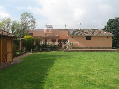 Casa de 4 alcobas en venta en Vereda Cerca De Piedra, Chía, 380 m² · foto 5 de 20