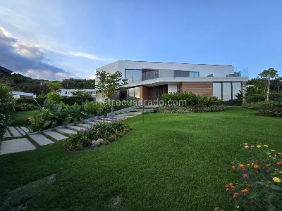 Casa de 5 alcobas en venta en Pance, Cali, 720 m² · foto 3 de 20