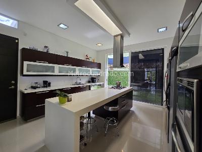 Casa de 5 alcobas en venta en Ciudad Jardin, Cali, 420 m² · foto 12 de 20