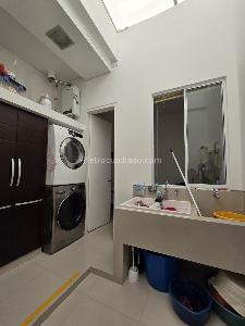 Casa de 5 alcobas en venta en Ciudad Jardin, Cali, 420 m² · foto 14 de 20