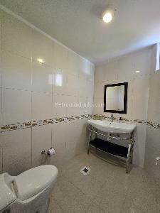 Casa de 5 alcobas en venta en Ciudad Jardin, Cali, 700 m² · foto 12 de 20