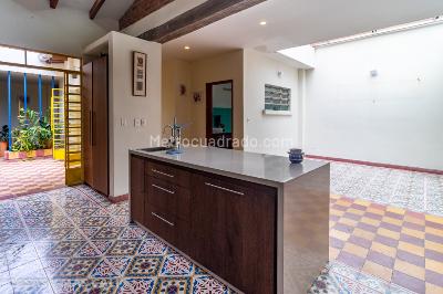 Casa de 4 alcobas en venta en Miraflores, Cali, 352 m² · foto 6 de 20