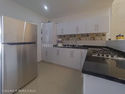 Casa de 4 alcobas en venta en Urb, Palmira, 350 m² · foto 8 de 20