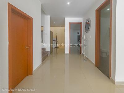 Casa de 4 alcobas en venta en Urb, Palmira, 350 m² · foto 9 de 20