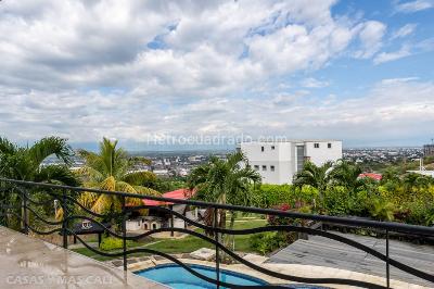 Casa de 5 alcobas en venta en Menga, Cali, 1068 m² · foto 9 de 20