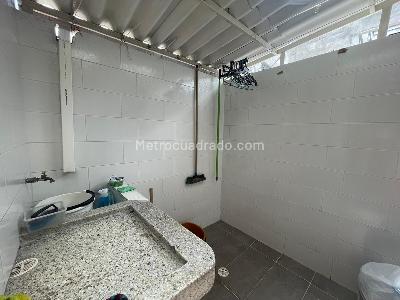 Apartamento en venta en El Refugio, Cali · foto 8 de 15