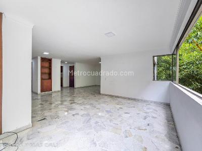Apartamento de 4 alcobas en venta en Santa Teresita, Cali, 194 m² · foto 9 de 20
