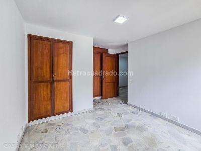 Apartamento de 4 alcobas en venta en Santa Teresita, Cali, 194 m² · foto 17 de 20
