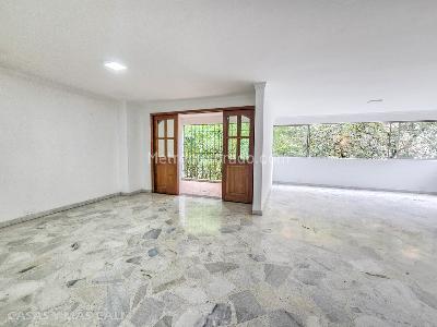 Apartamento de 4 alcobas en venta en Santa Teresita, Cali, 194 m² · foto 7 de 20