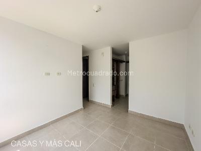 Apartamento de 2 alcobas en venta en Bochalema, Cali, 75 m² · foto 16 de 19